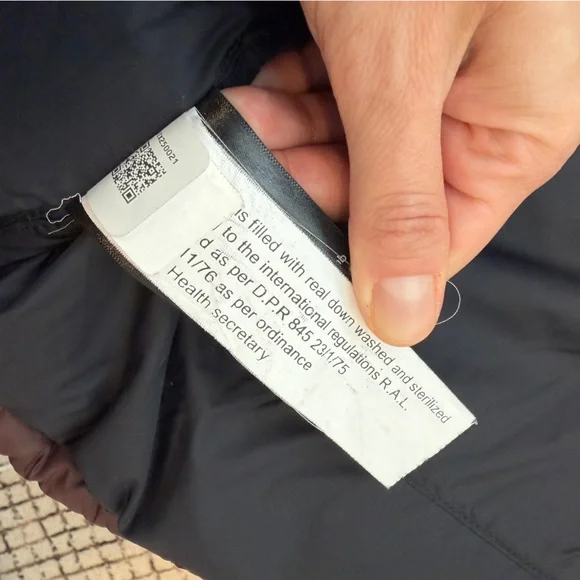 The North Face Women's 1996 Retro Nuptse Jacket - Picture 5 of 5